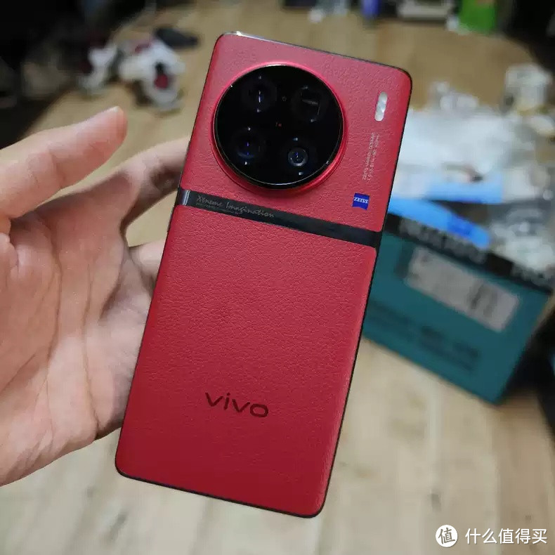 迟到也未尝不可，vivo X90 Pro+依然能打