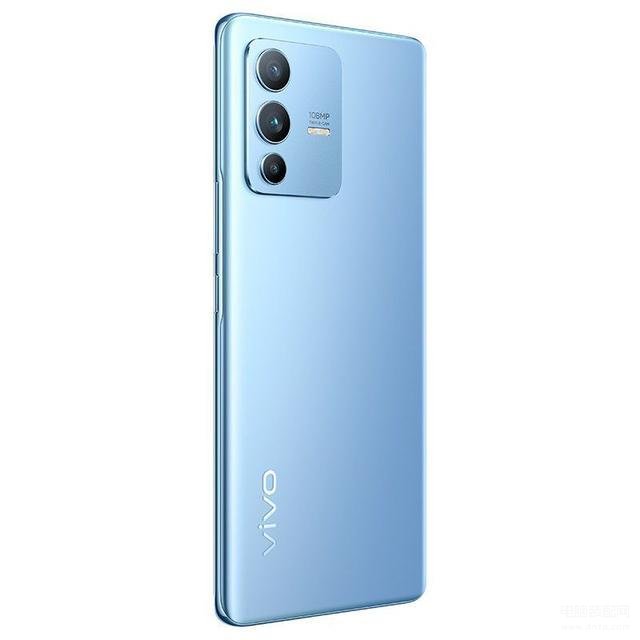 vivos12和荣耀60哪个好