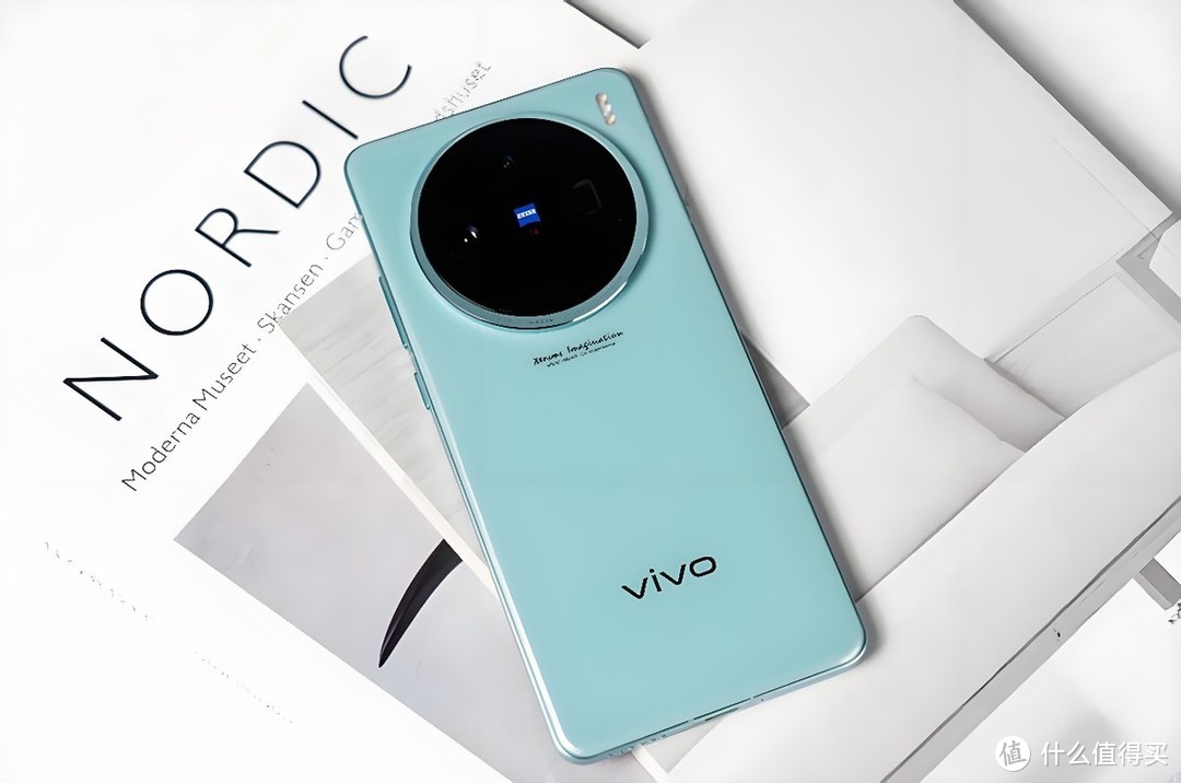 vivo果断“发飙”，突降1230元，双芯性能+1英寸大底+5400mAh