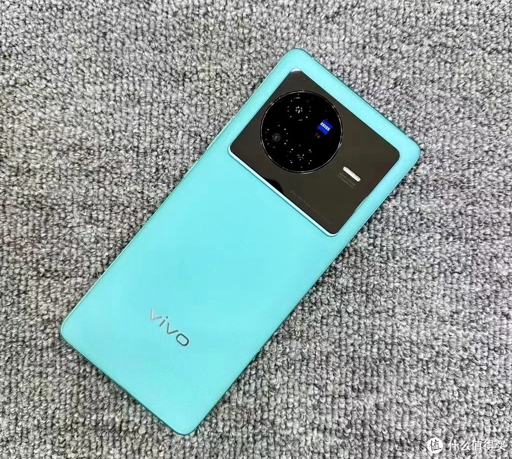 直屏旗舰好选择——vivo X100s