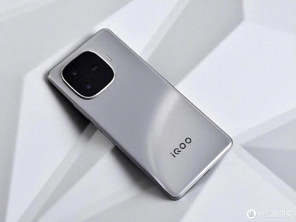 年底换机新选择：vivo iQOO Z9 Turbo高性价比千元机